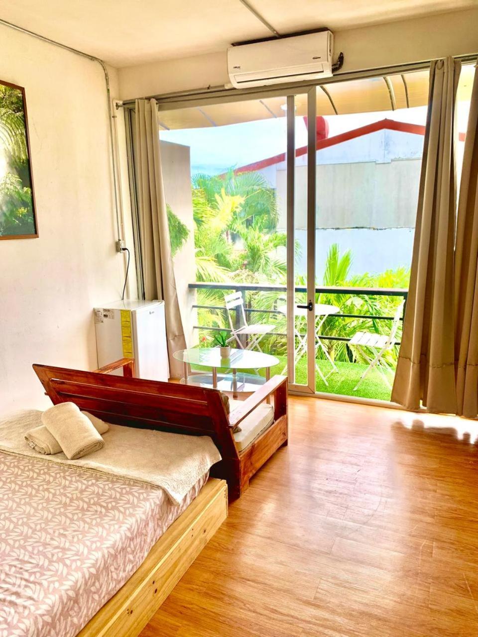 Beach Lofts And Surf Jacó Buitenkant foto