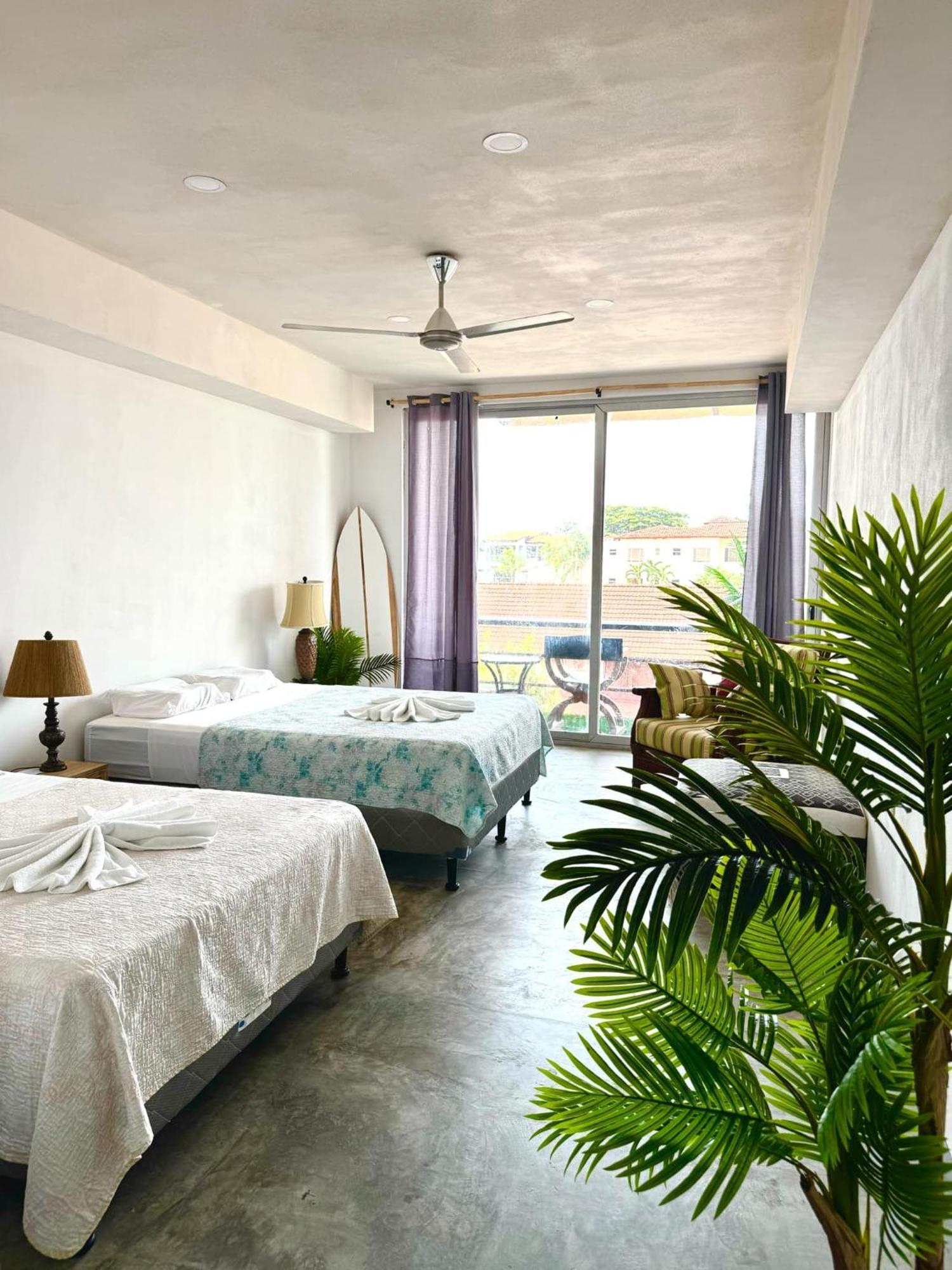 Beach Lofts And Surf Jacó Buitenkant foto